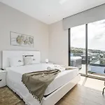 Orinoco Sunset House I - Private Jacuzzi Calheta (Madeira)