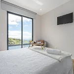 Daire Orinoco Sunset House I - Private Jacuzzi