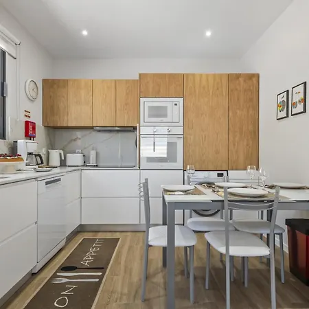 Orinoco Sunset House I - Private Jacuzzi * Calheta (Madeira)