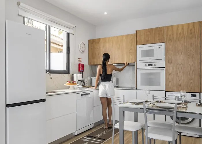 Orinoco Sunset House I - Private Jacuzzi شقة *