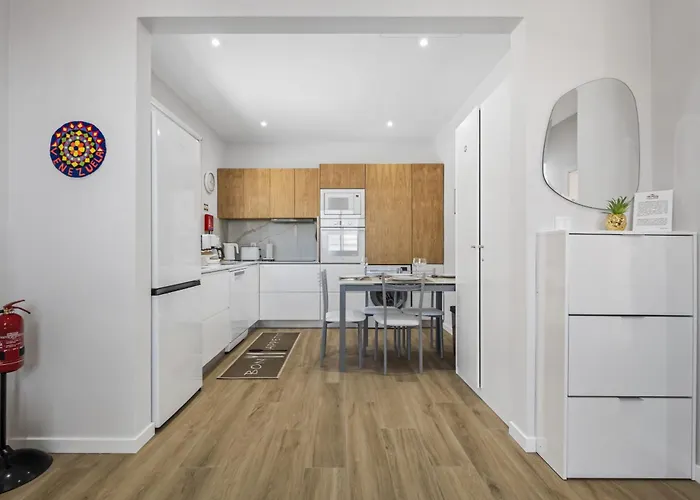 Orinoco Sunset House I - Private Jacuzzi * Calheta (Madeira)